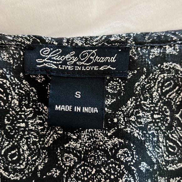 Lucky Brand Bare Shoulder Top - Picture 3 of 3